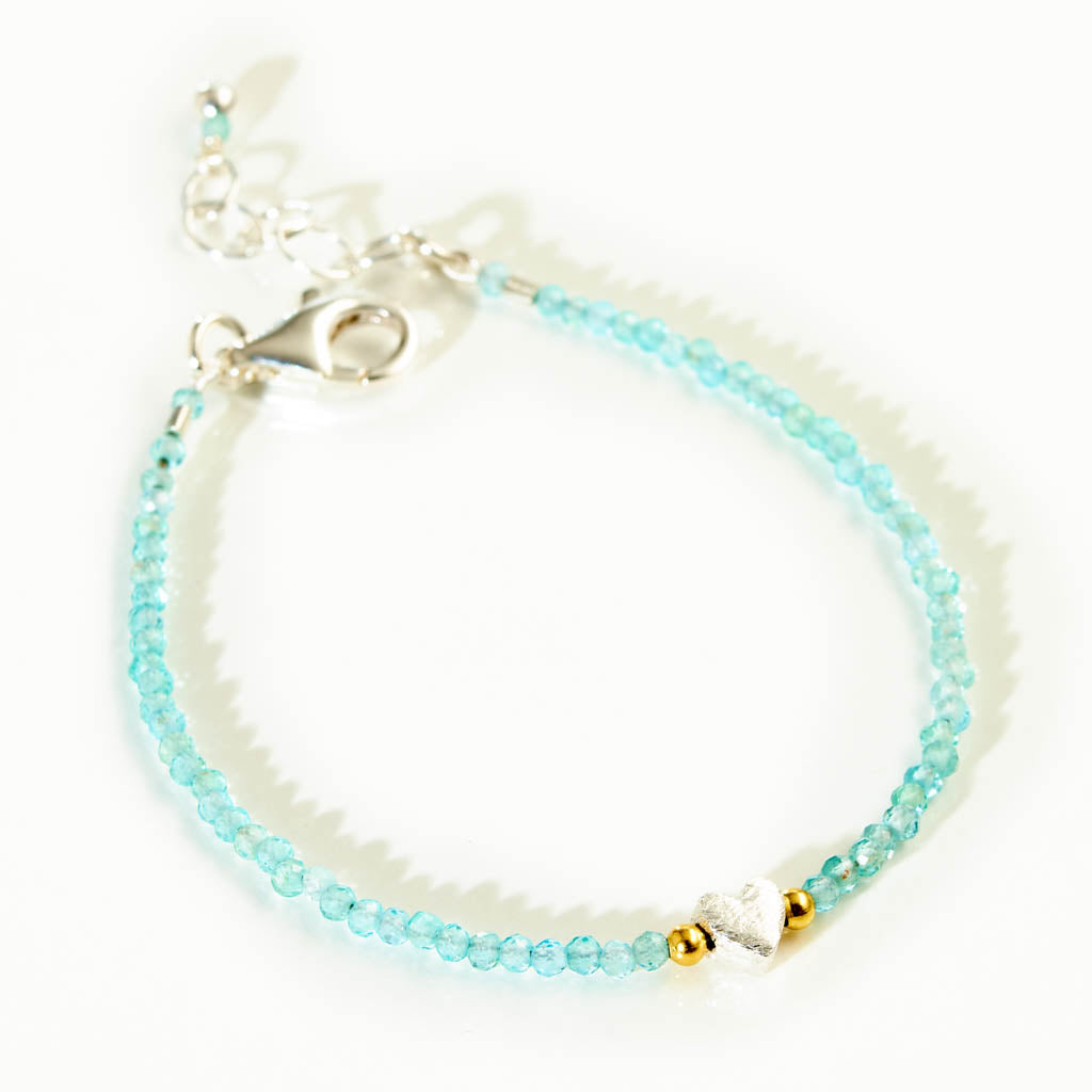 BABY HEART Armband aus Silber mit südamerikanischem Apatit & Karabiner-Verschluss