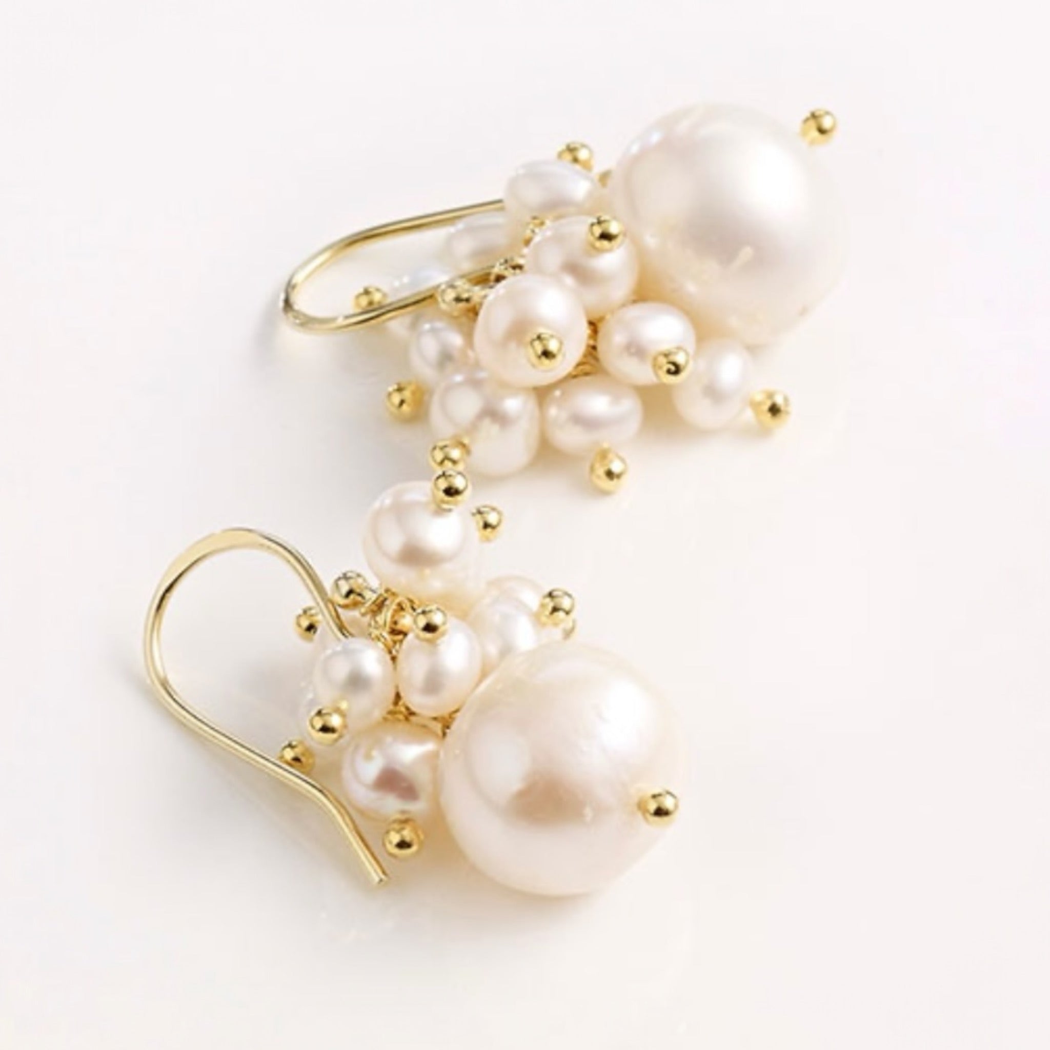 POMPOM Ohrhänger vergoldete Ausführung