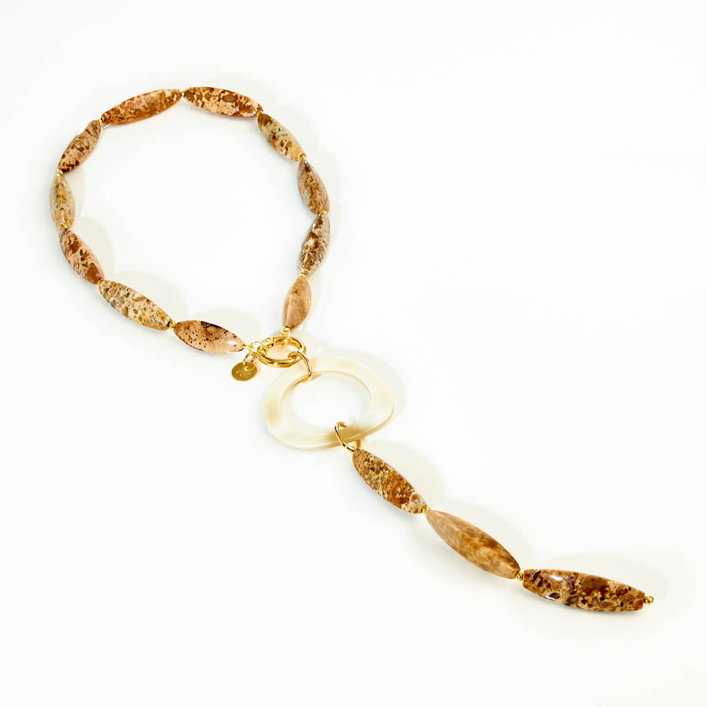 Jaspis Y-Kette-3-kant-Olive–einzigartig & dekorativ mit Horn-Element