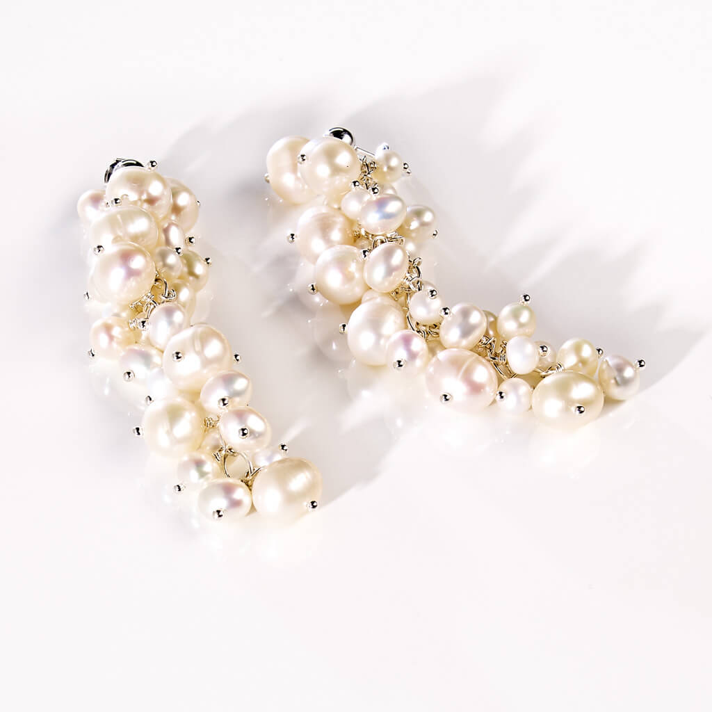 PEARL WHITE CHARLSTON Deluxe Ohrstecker