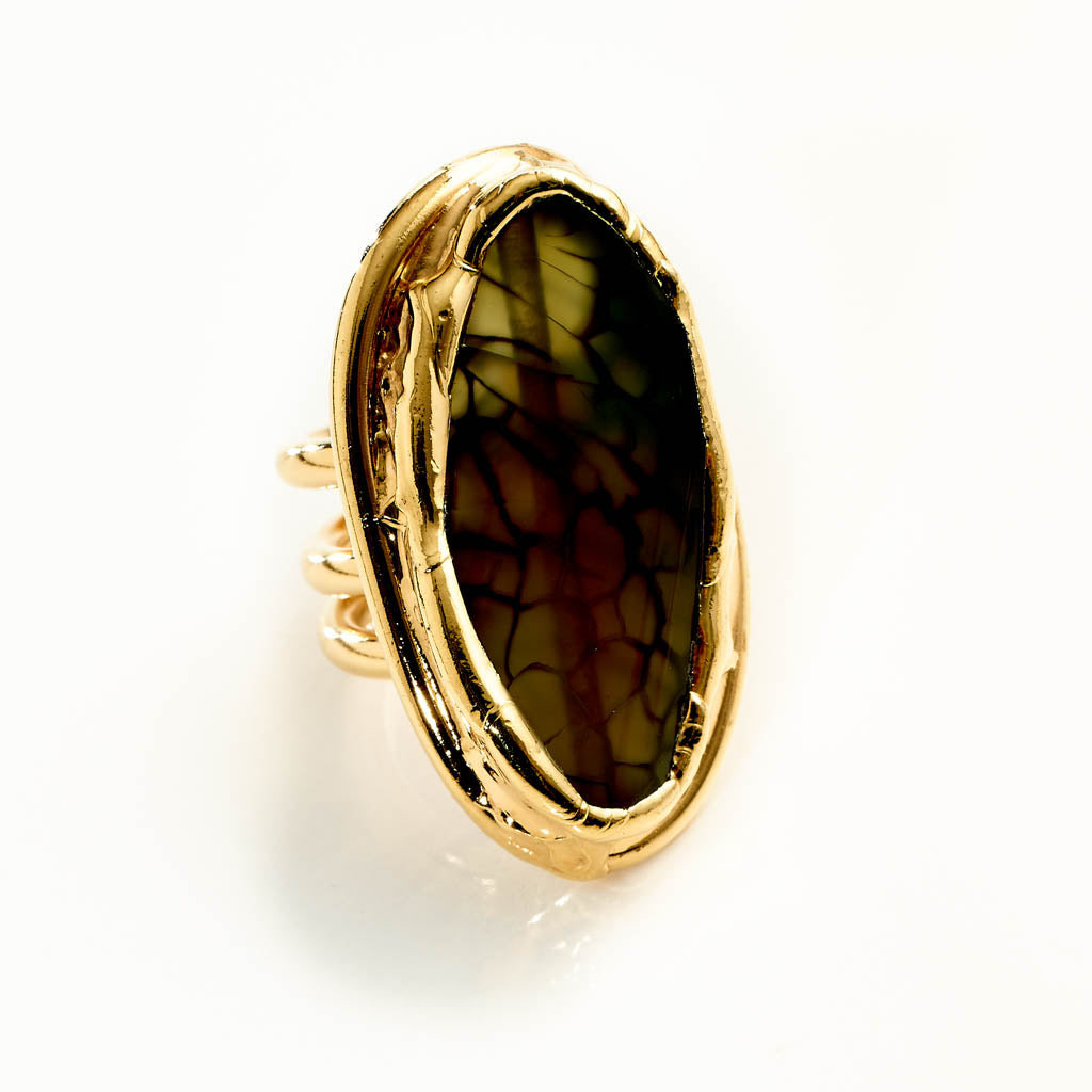 VENICE Ring Netzachat oliv – vergoldetes Messing mit Farbedelstein Unikat