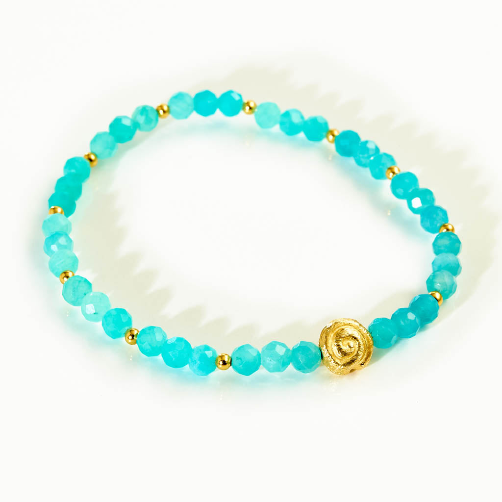 Vergoldetes Schnecki-Armband – Amazonit, sommerlicher Schmuck & Geschenk