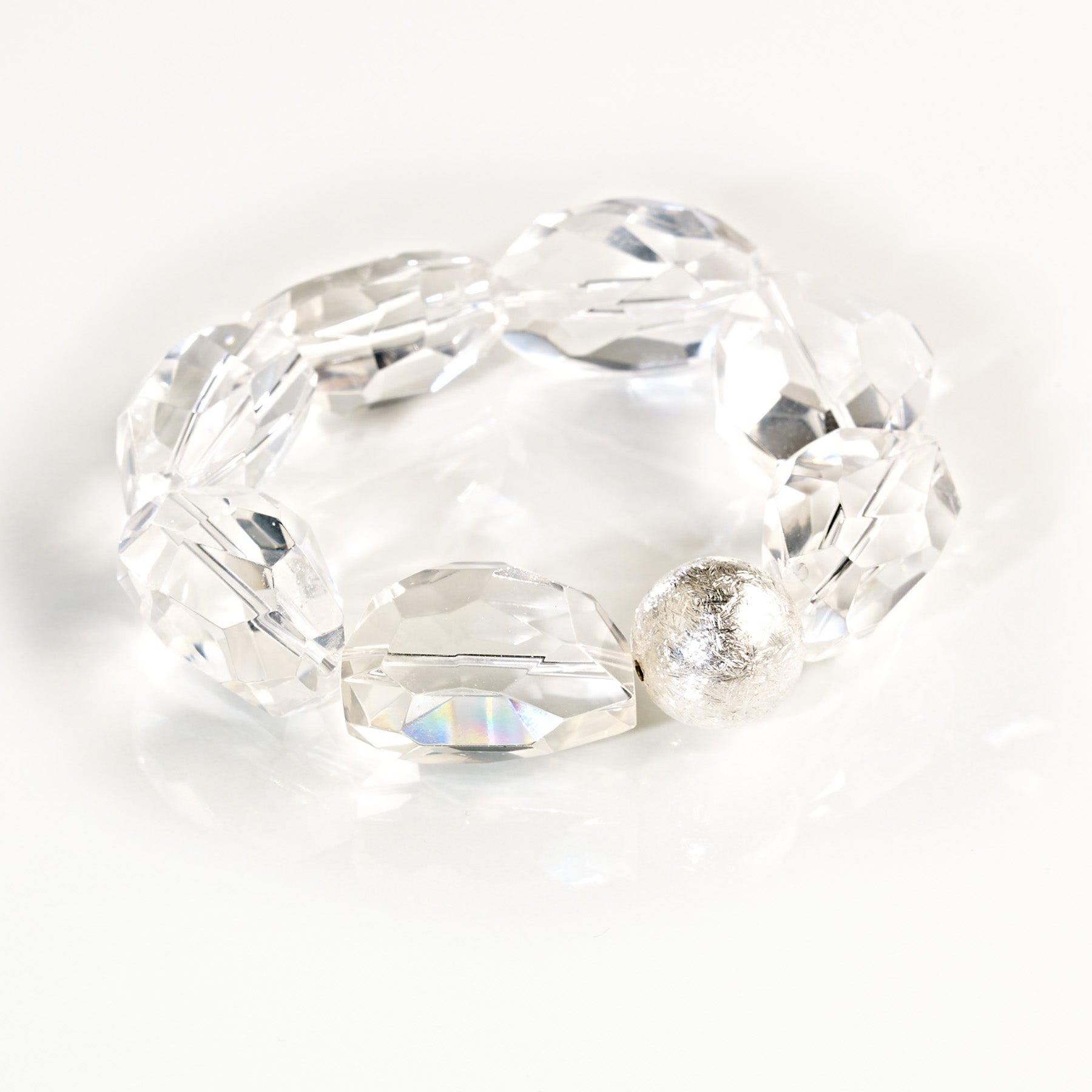 ROCK CRYSTAL TUMPLES Armband